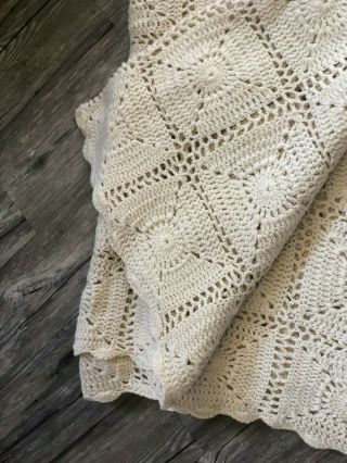 Pine Cone Hill Cream/Antique White,  Crochet Wool Kingsize Bedspread - 8 ' x 10 ' 4