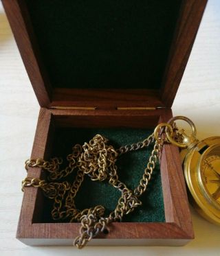 Antique Brass Compass And Chain With Hardwood Box Nautical Maritime Theme (D1) 3