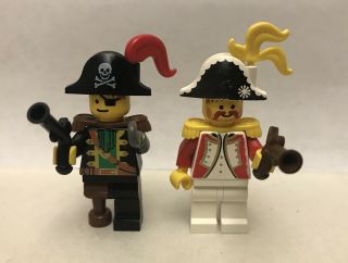 Vintage Pirate Lego Minifigures.  Imperial Guard Redcoat Admiral Hat,  Captain