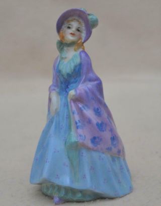 Rare & Antique Royal Doulton " The Paisley Shawl " M 3 Miniature Series Figure