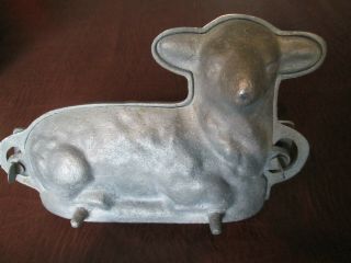 Antique Vintage Lamb Sheep Cast Aluminum Metal Cake Baking Mold
