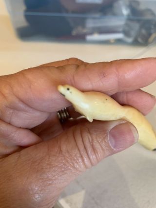 Alaskan Bone Handle Carved Seal Pie Cake Server Antique