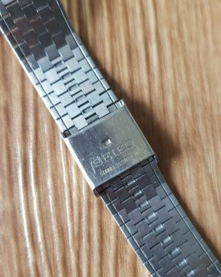 Vintage Seiko King Quartz 5856 - 5000 JDM Kanji Day Date KQ Bracelet Japan Watch 8