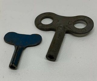2 Vintage Winding Keys For Antique Vintage Wind Up Toys Cars Parts Key Only