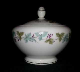 Vintage Fine China 6701 Japan - Sugar Bowl With Lid - 4 1/4 " Dia X 4 1/2 " Tall