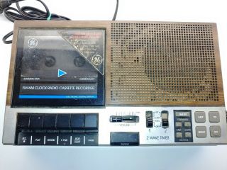 Ge Clock Radio Fm/am Cassette Recorder Alarm Vintage Wood Grain Finish 7 - 4956
