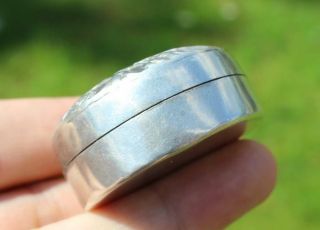 Vintage Egyptian Solid Silver Pill Box (R3013X) 8