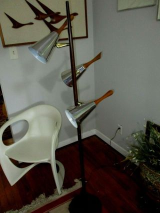 Mid Century Modern Pole Floor Lamp Vintage Eames Era Retro Teak Finials & Chrome