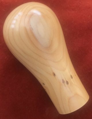 A Superior Stick Handle In Yew Wood.