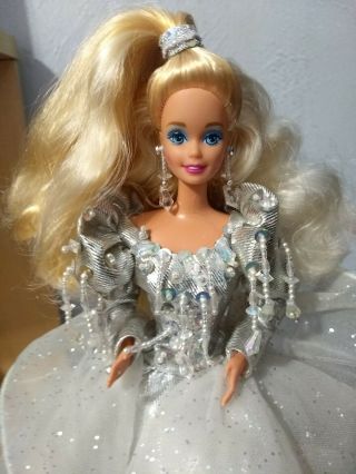 Old 90 ' s Barbie Dolls - Holiday ' 92 and Happy Birthday 3