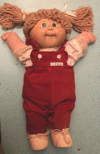 Vintage 1985 Cabbage Patch Doll W/sandy Blonde Hair And Red Overalls.  Good Cond.