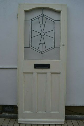 811 x 2020mm front door.  Leaded light hammered glass.  R736a.  DELIVERY OPTION. 4