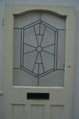 811 x 2020mm front door.  Leaded light hammered glass.  R736a.  DELIVERY OPTION. 5