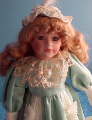 Victorian Doll Dressed In Green Certificate Of Authenticity 17 "