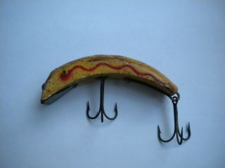 South Bend 3.  5 " Teas - Oreno Yellow / Red Shadow Wave Vintage Wood Fishing Lure