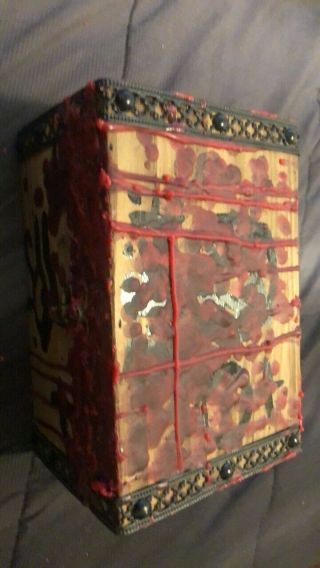 haunted dybbuk box Rustic Antique 2