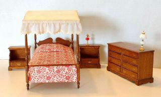 Vtg.  Hello Dolly ? Doll House Canopy Bed Bedroom Suite W/ Dresser Tables Lamps