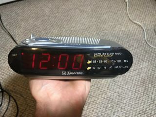 Emerson Alarm Clock Am/fm Radio With Snooze Model No.  Ck5029 Great