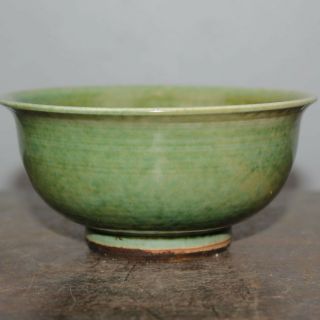 Chinese Old Flambe Apple Green Glaze Porcelain Bowl