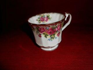 Vintage English Garden Elizabethan Fine Bone China Tea Cup Made In England