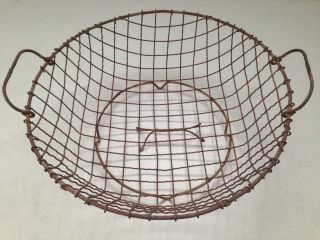 Vintage Rusty Metal Wire Round Basket w/ Handles 2