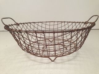 Vintage Rusty Metal Wire Round Basket w/ Handles 3