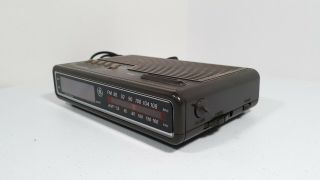 Vintage Ge Digital Alarm Clock Radio - Woodgrain Model 7 - 4612b