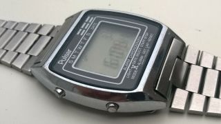 Pulsar Mens Vintage LCD Digital Alarm Chronograph Watch Y789 - 5329 5