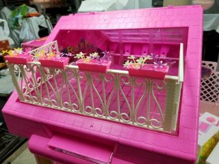Vintage 1992 Barbie Fold ' N Fun House Carrying Case Mattel w/Original Box 8