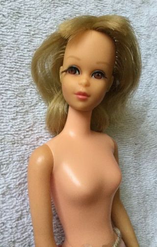 Vintage Barbie Francie Blonde Bend Leg Tnt Waist Doll 1130 W Panties