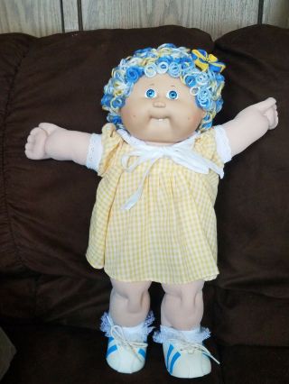 Vintage Cabbage Patch Doll Blue Eyes/single Tooth/curls Reroot