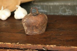 Vintage Copper Cattle Farm Bell Antique Large Rusty Cowbell Metal Cattle Bell 2