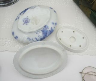 Antique W.  H.  Grindley MARGOT Blue & White Ironstone Covered Soap Dish w/ Insert 6