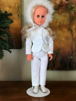 A Vintage Doll Made In Italy All Clothes Cond 2