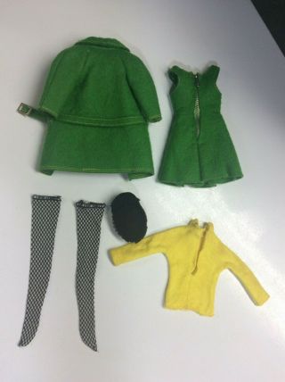 Vintage 1960s Barbie Skipper Town Togs 1922 Complete Green Felt Outfit - 2