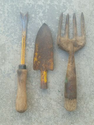 Vintage Antique Garden Hand Tools Fork Spade Weed Puller