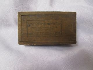 Antique S.  W.  Card Mfg Co.  Wooden Box With 3 Tap Die Screw Plate Bits.  1/2 - 13