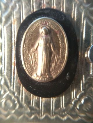Antique Religious Book 4 Page Locket Holds 6 Pictures 6