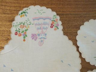 VINTAGE EMBROIDERED CRINOLINE LADY LINEN MATS X 3 DOILLIES TABLE CENTRE RUNNER 4
