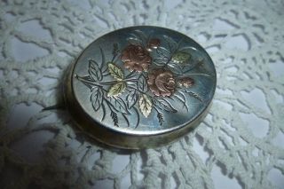 ANTIQUE VICTORIAN c 1885 GOLD ROSES ON SILVER MOURNING HAIR LOCKET BROOCH PIN 2