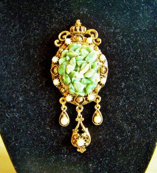 Vintage Victorian Style Green Jade Faux Pearl Antiqued Goldtone Pin Brooch