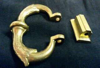 MEDIUM SIZED CAST BRASS HANDLE FOR BRACKET,  MANTLE & OTHER CLOCKS//SPARES/REPAIR 2