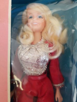 VINTAGE 1978 EEGEE DOLLY PARTON DOLL IN OUTFIT.  is. 4