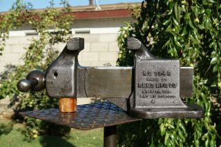 Antique REED MFG.  CO.  No.  104R HEAVY DUTY BENCH VISE Blacksmith Machinist ERIE,  PA. 4