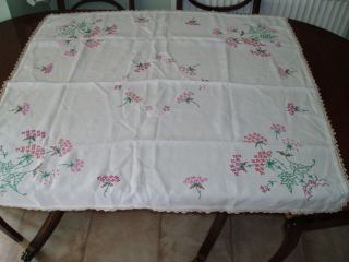 Vintage Linen Hand Embroidered Table Cloth 42 " X 39 "