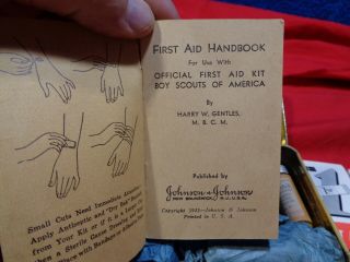 OFFICIAL BOY SCOUTS OF AMERICA FIRST AID TIN LITHO KIT POUCH & GUIDE BOOKLET 3