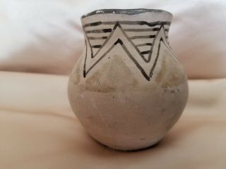 Vintage / Antique Pueblo Pottery Jar / Bowl With Simple Design 4 "