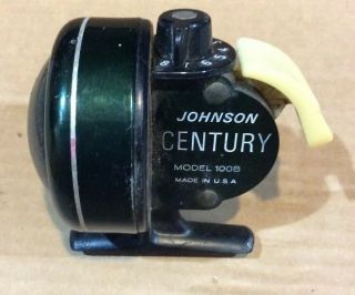 Johnson Century 100b Spincasting Reel - Has Rust