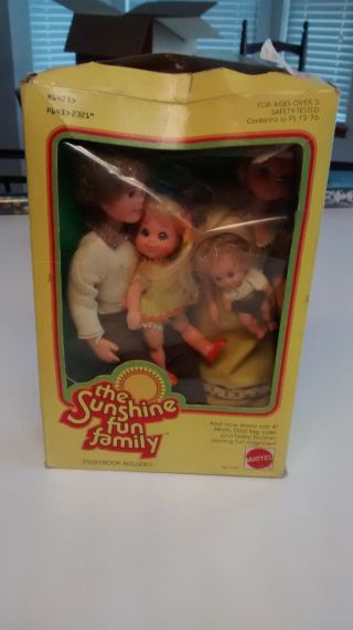 Vintage Sunshine Fun Family doll set from 1977,  2321. 2