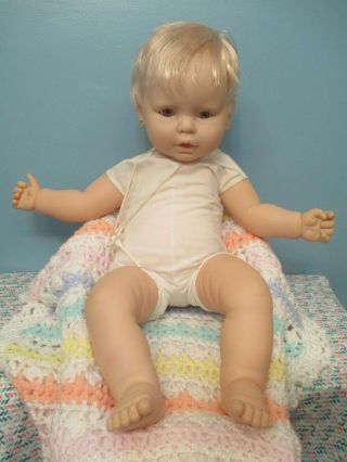 Adorable Lifesize Vinyl and Cloth Vintage b b Baby Doll,  Made in Spain 7